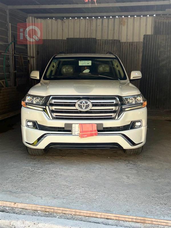 Toyota for sale in Iraq